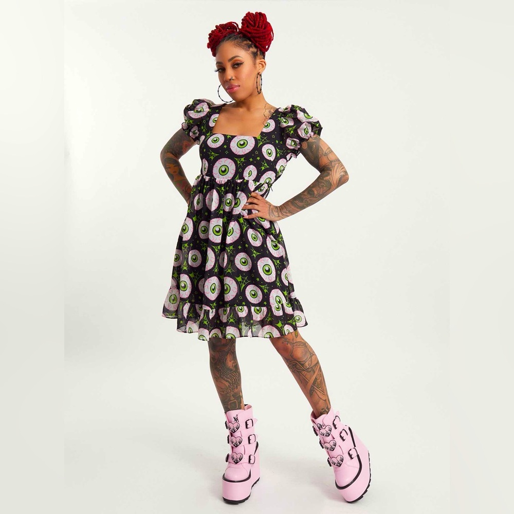 NWT - Jeepers Creepers Puff Sleeve Dress